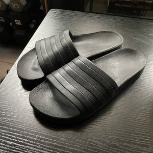 Adidas All BlackSlides